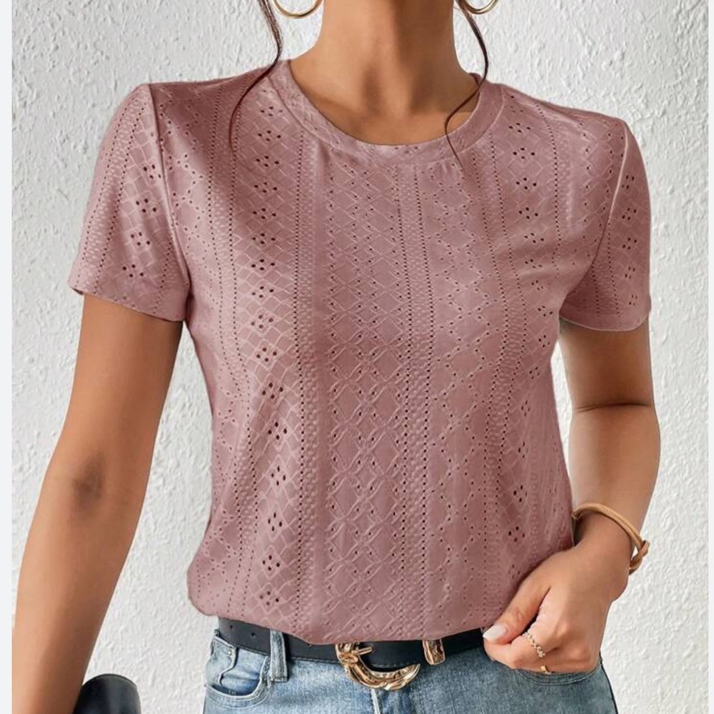 NWT SHEIN Frenchy Solid Eyelet Textured Fabric Embroidery Tee XS / 2 US